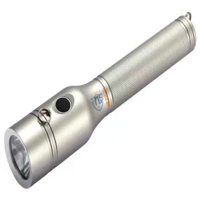 節(jié)能強(qiáng)光防爆電筒